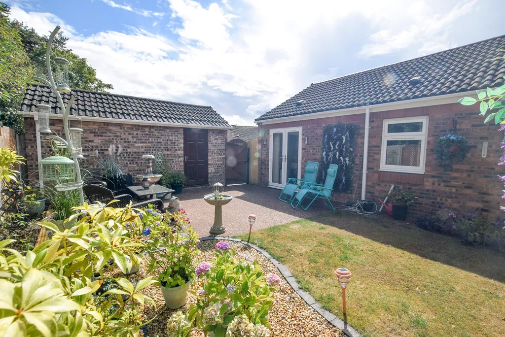Edward Parry Court, Dawley Bank, TF4, photo 10