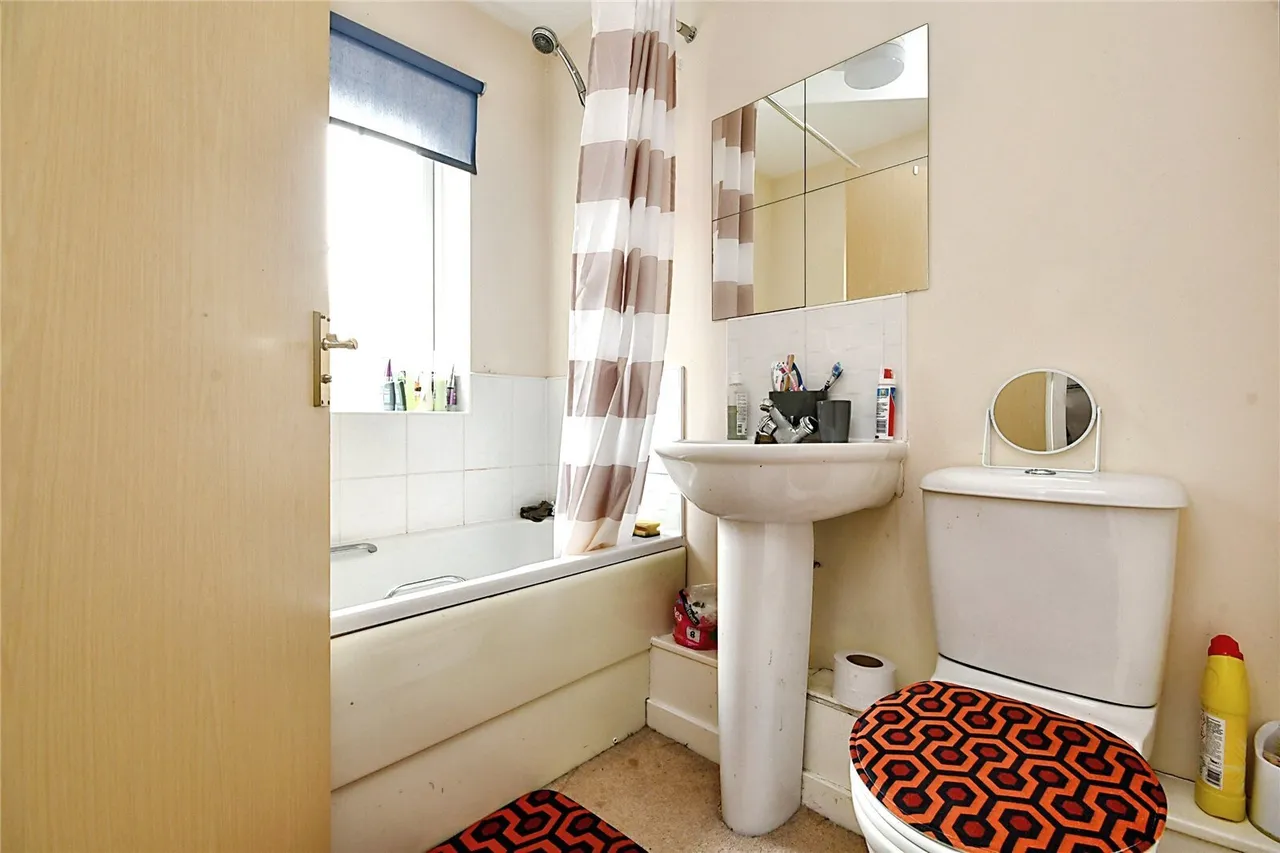Gresham Close, Sutton-in-Ashfield, NG17, photo 7