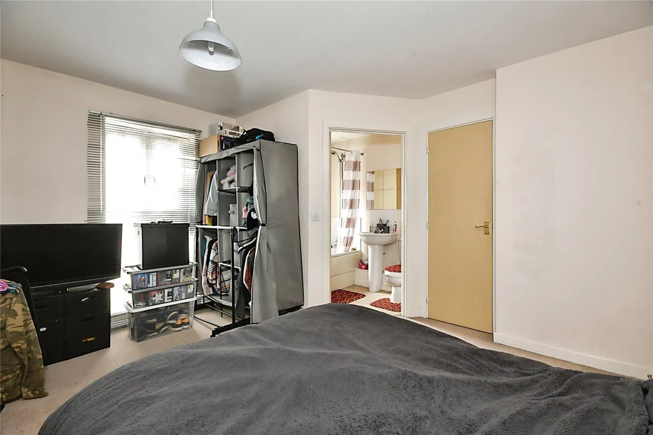 Gresham Close, Sutton-in-Ashfield, NG17, photo 9