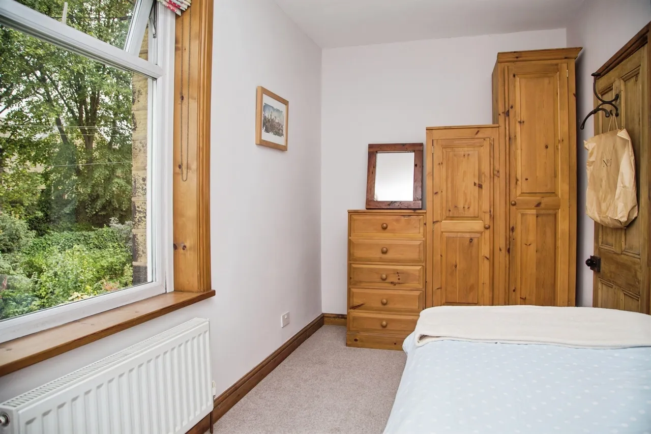 Hall Syke, Shepley, HUDDERSFIELD, photo 10