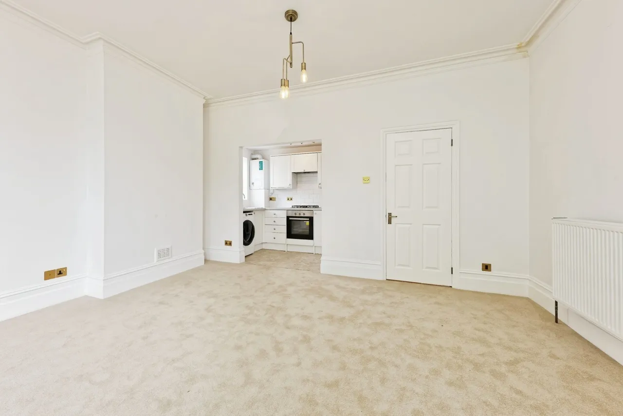 London Road, Canterbury, Kent, CT2, photo 4