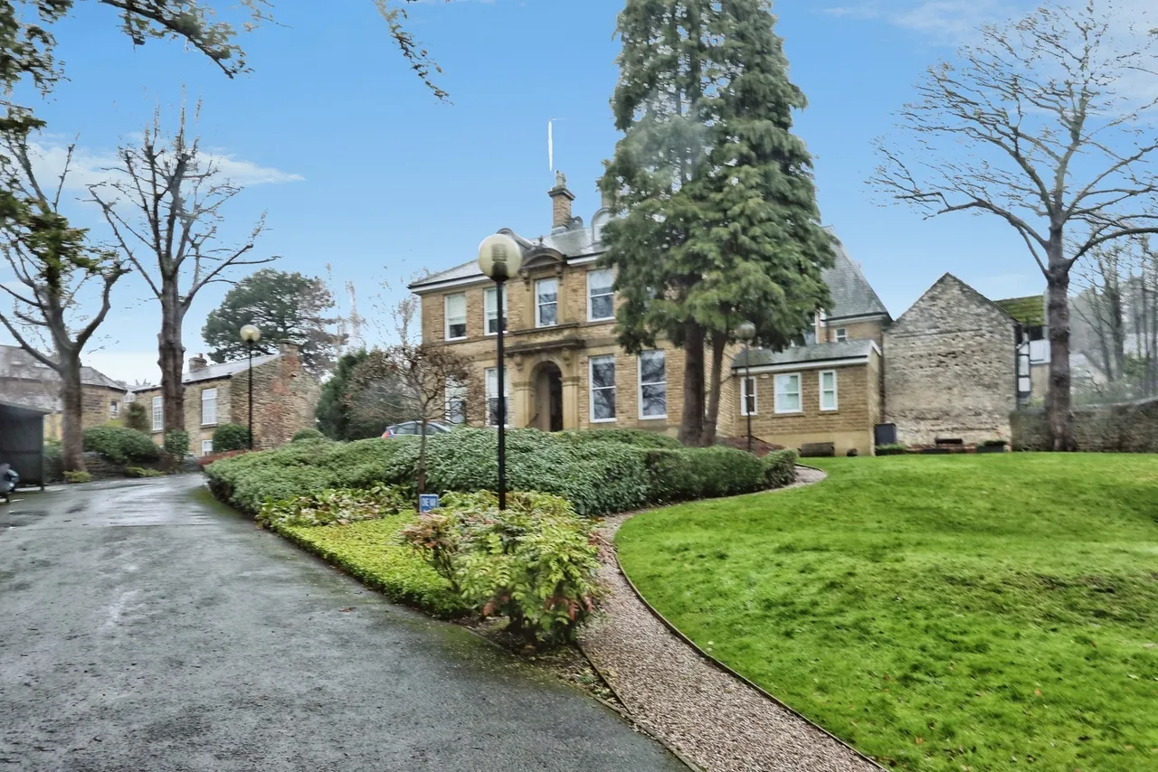 Ranmoor Park Road, Sheffield, S10, photo 2