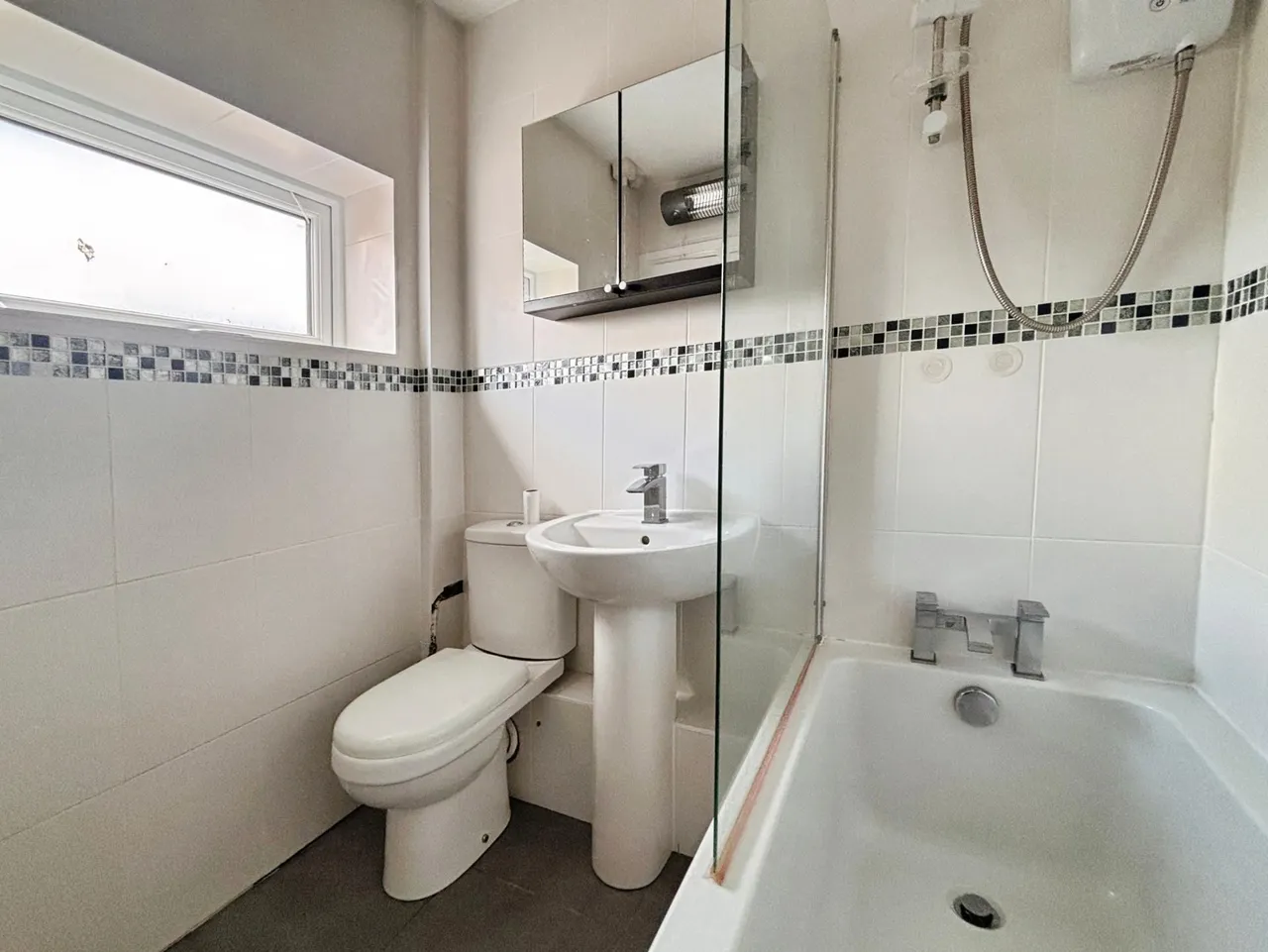 St Peters Mews, Rock Ferry, CH42, photo 7
