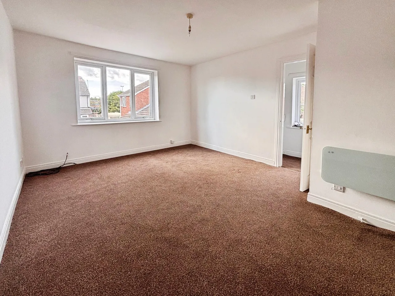 St Peters Mews, Rock Ferry, CH42, photo 4
