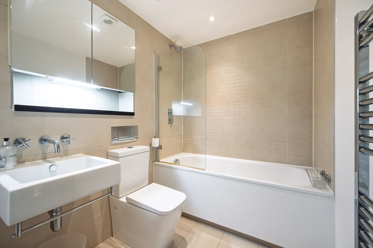 18 Sunflower Court, 173 Granville Road, London, photo 7