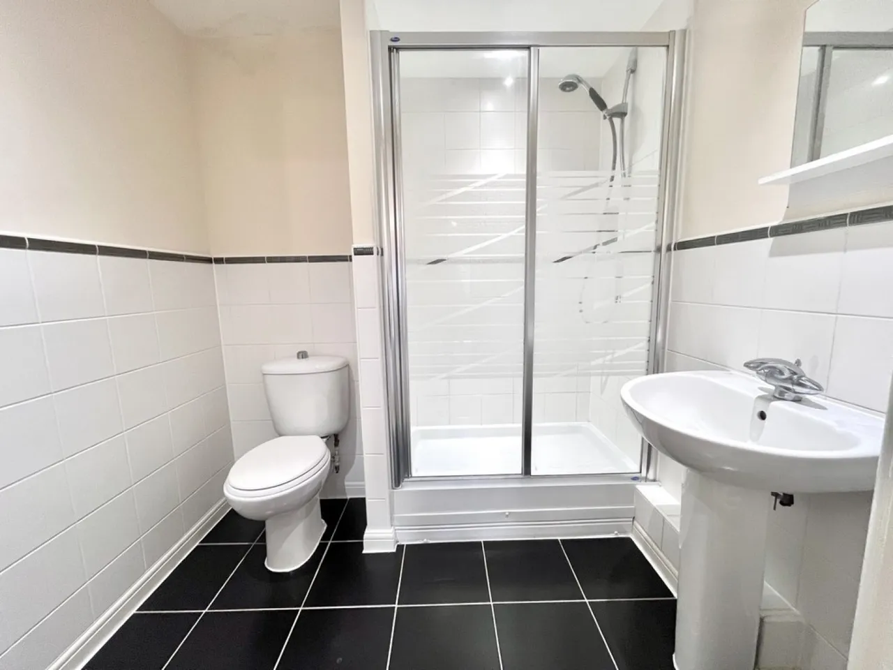 Cherwell Court, Banbury, OX16, photo 4