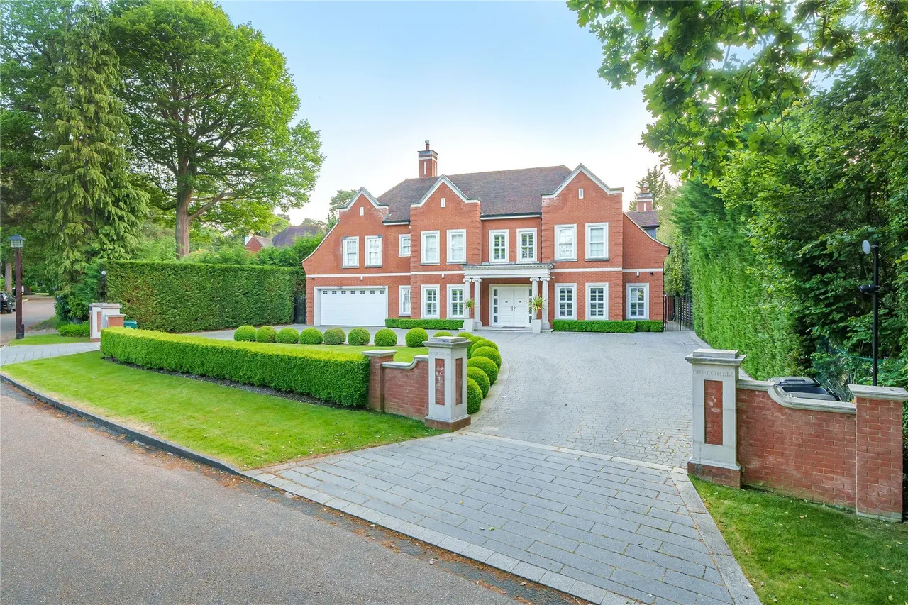 6 bed house for sale — Forest Drive, Keston Park, BR2