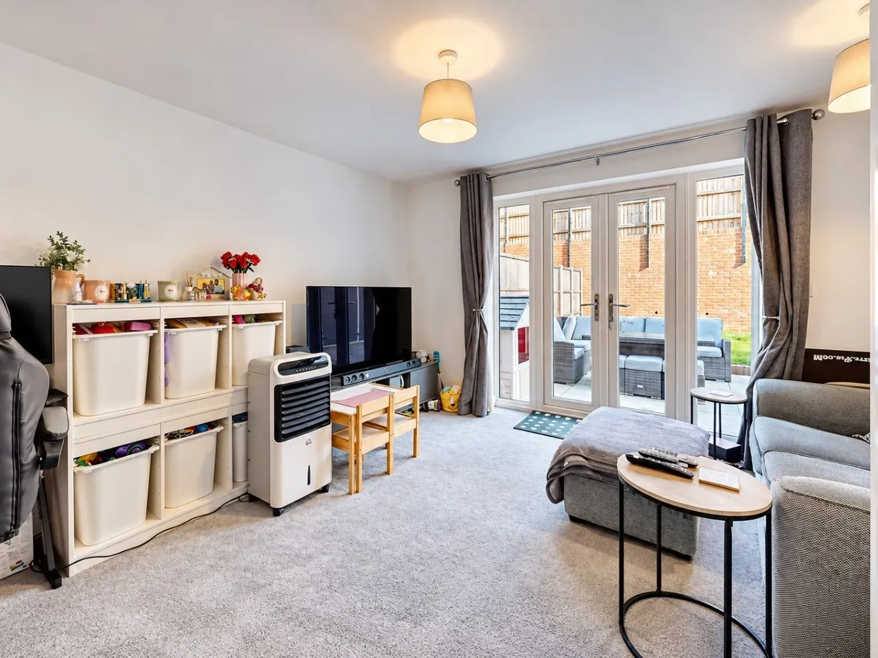Husselbee Crescent, Lawley Bank, TF4, photo 3