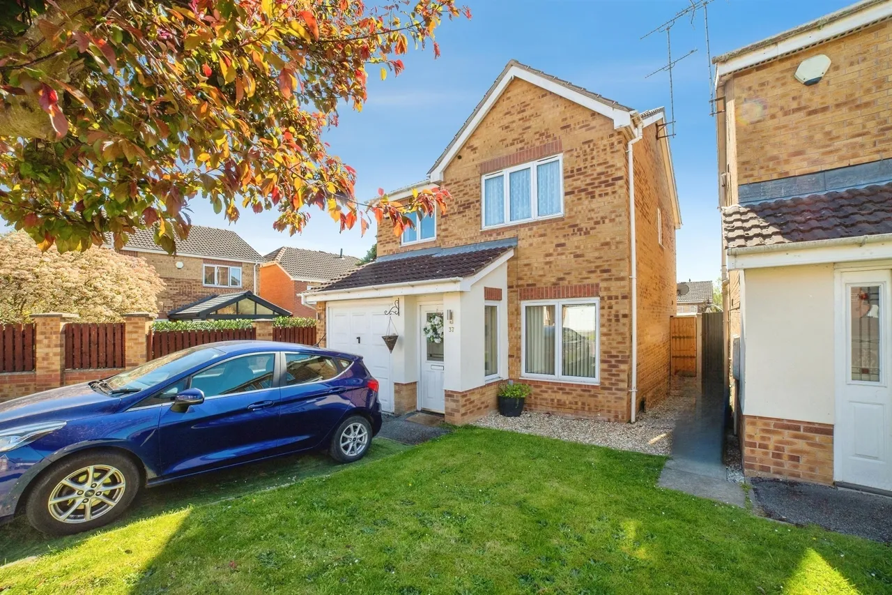 3 bed house for sale, Grizedale Rise, Forest Town, NG19