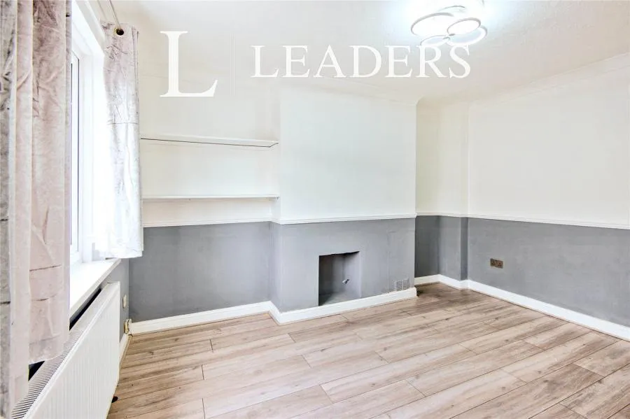 Ockelford Avenue, Chelmsford, CM1, photo 2