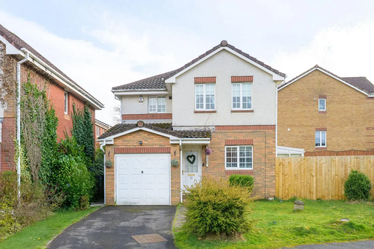 3 bed house for sale — Alder Gate, Cambuslang, G72 7ZF