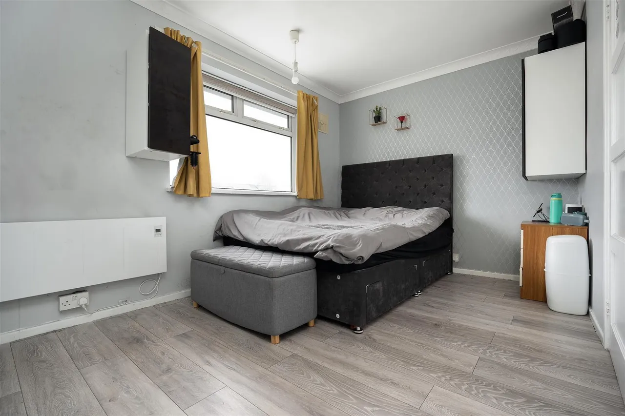 Rutters Close, West Drayton, UB7, photo 6