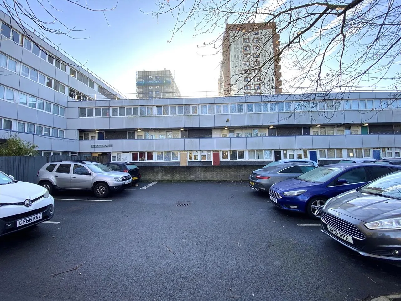 Ferraro Close, Hounslow, photo 11
