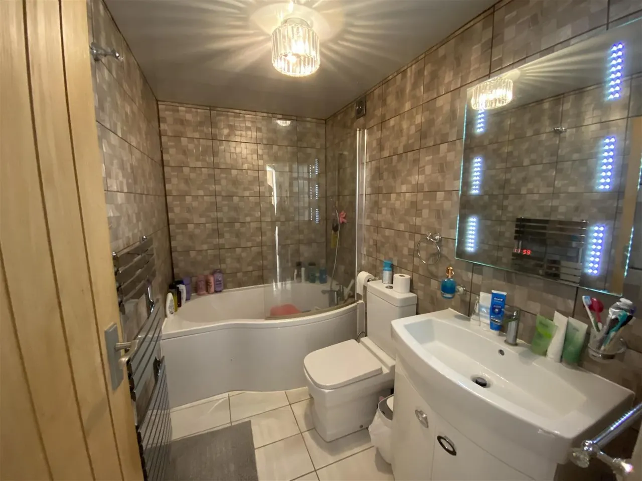 Ferraro Close, Hounslow, photo 10