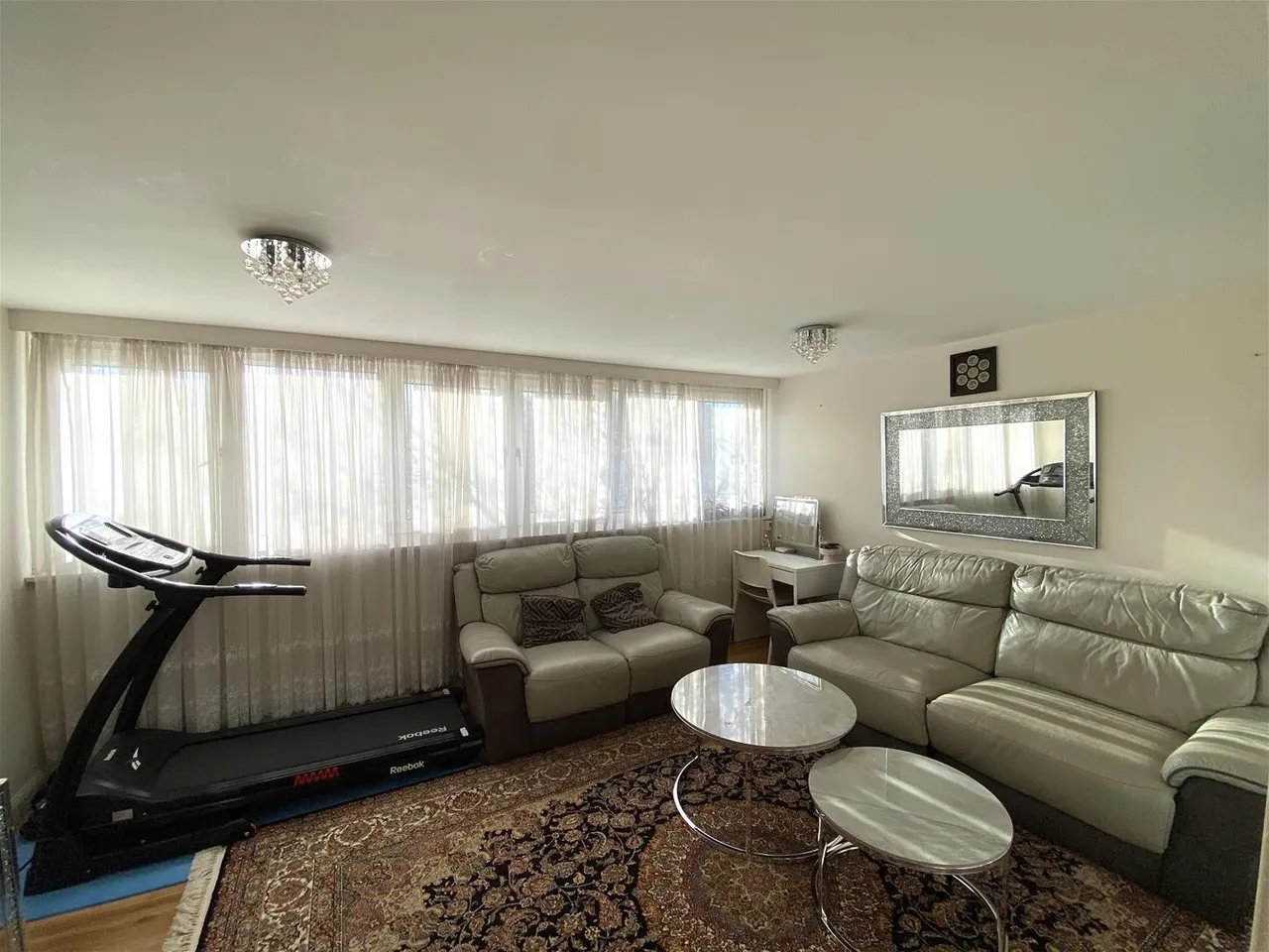 Ferraro Close, Hounslow, photo 6