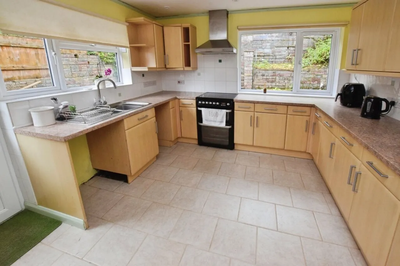 Norwich Road, photo 6