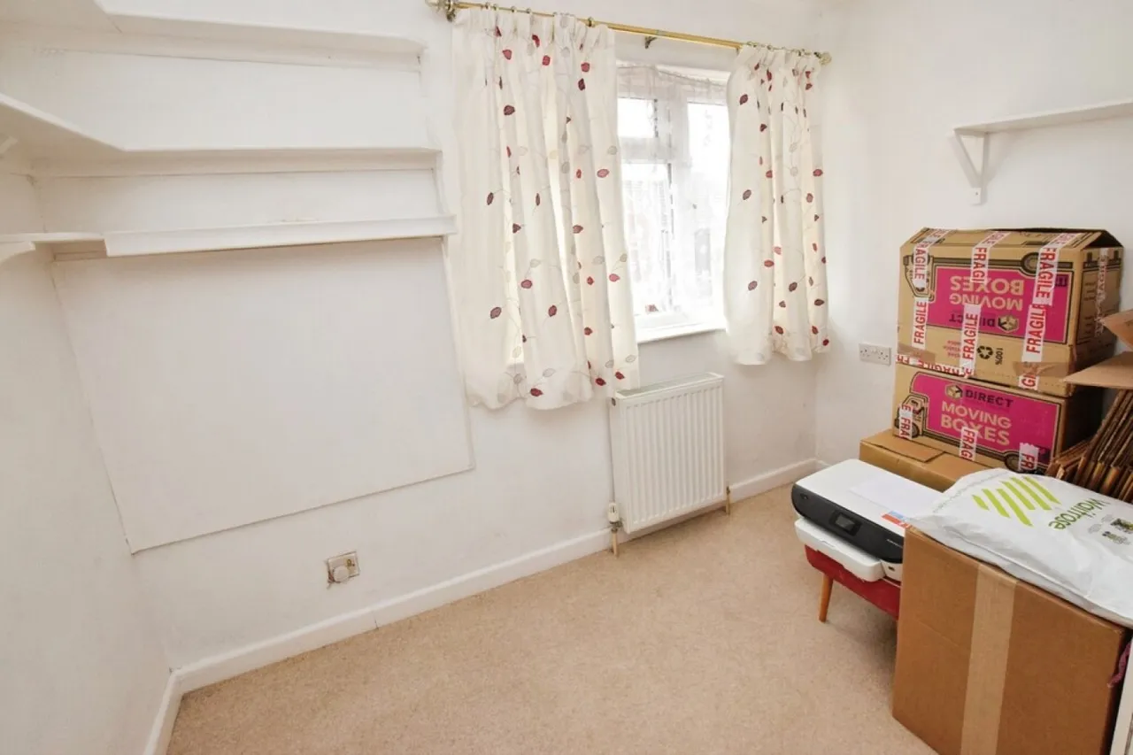 Norwich Road, photo 9