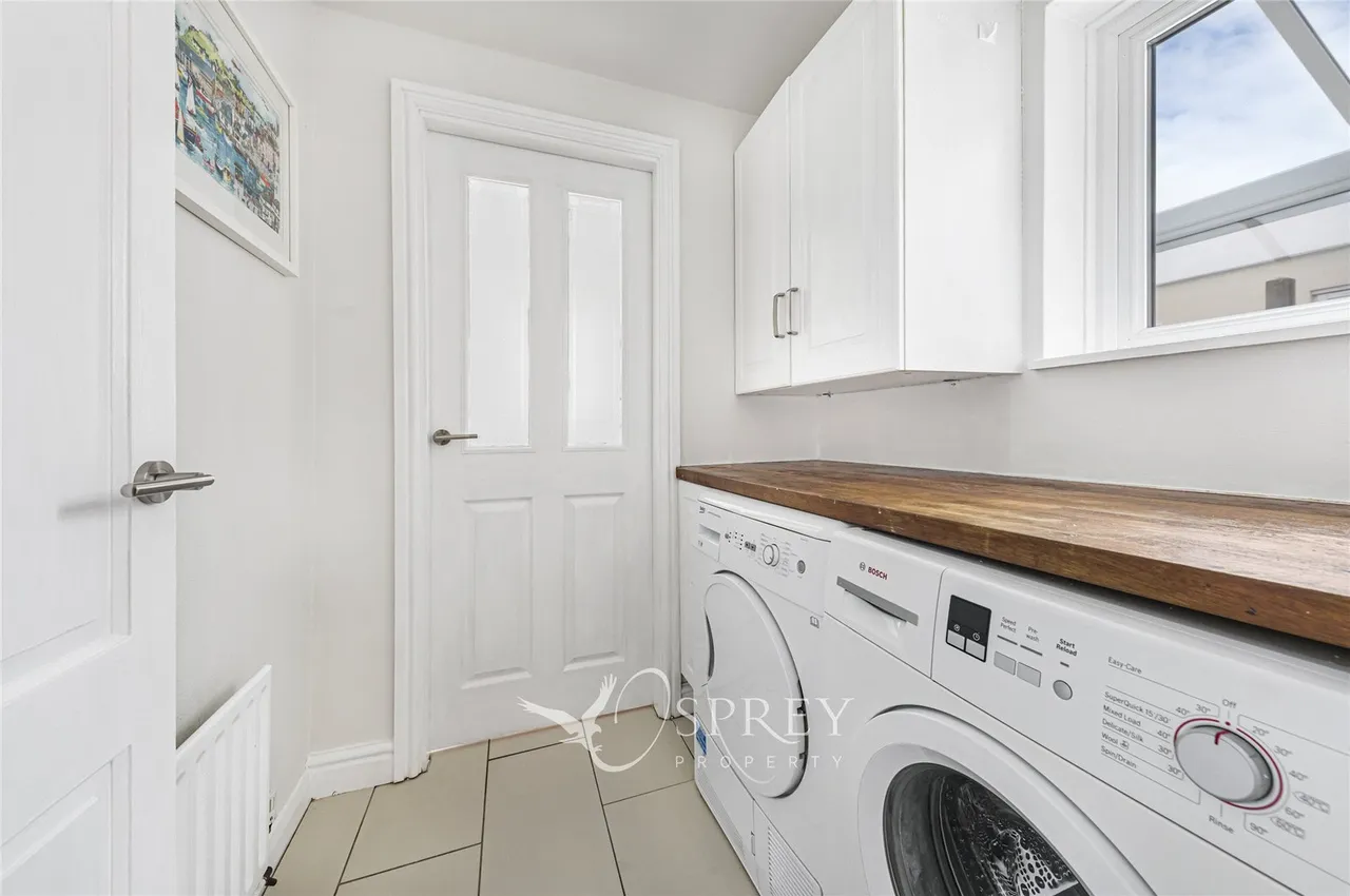 Benefield Road, Oundle, PE8, photo 8