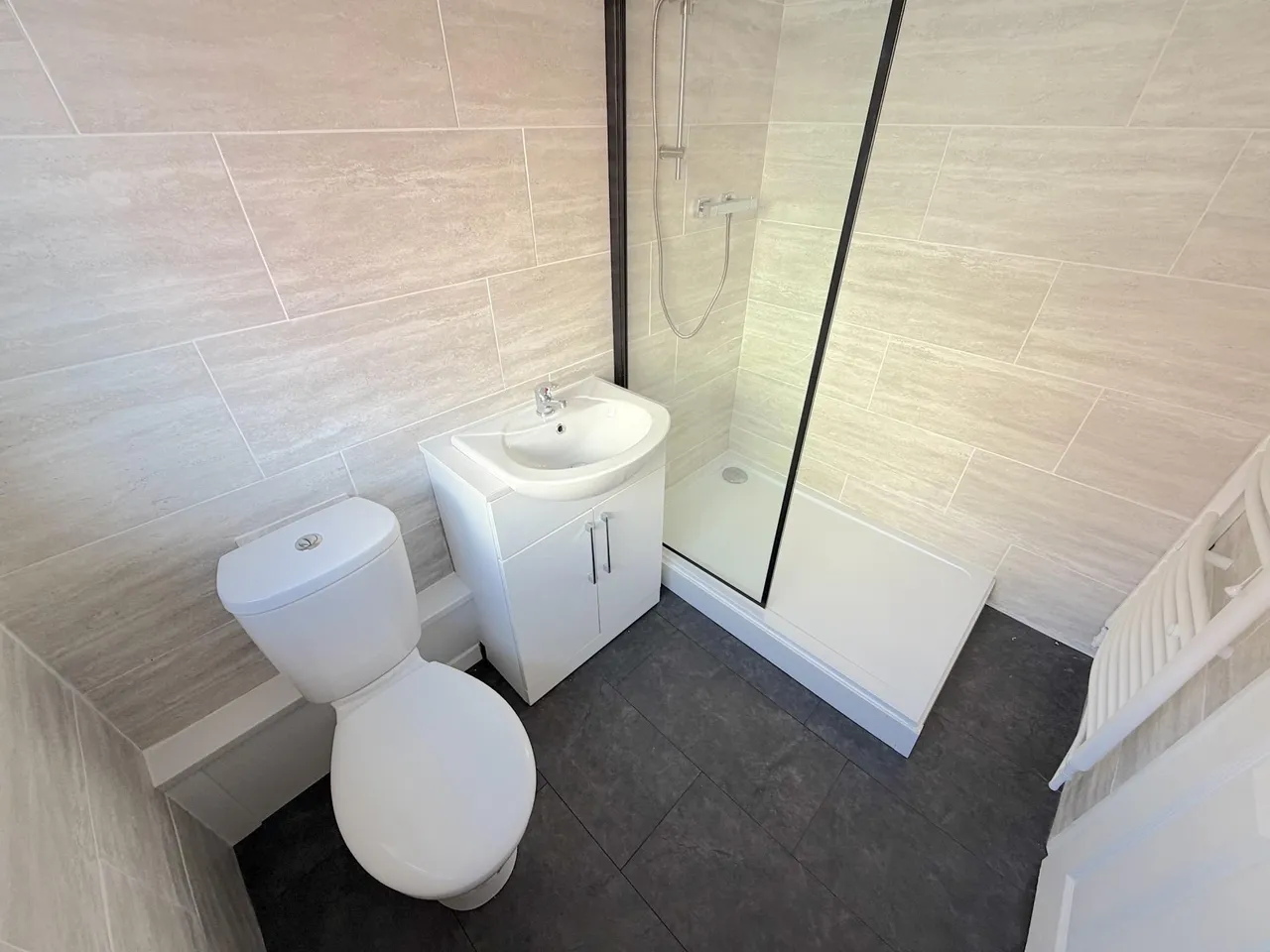 St Johns Road, Essington, WV11, photo 8