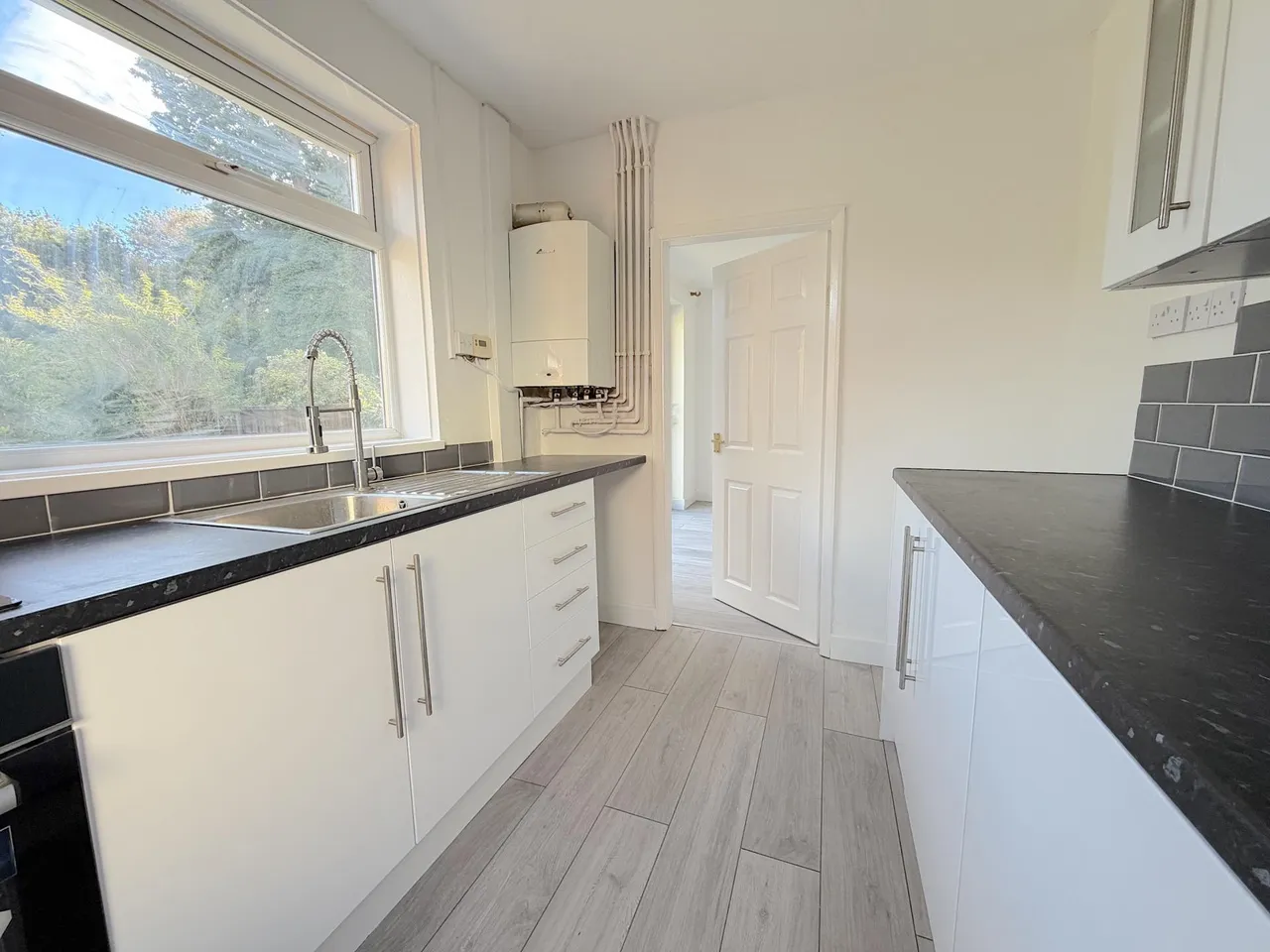 St Johns Road, Essington, WV11, photo 5