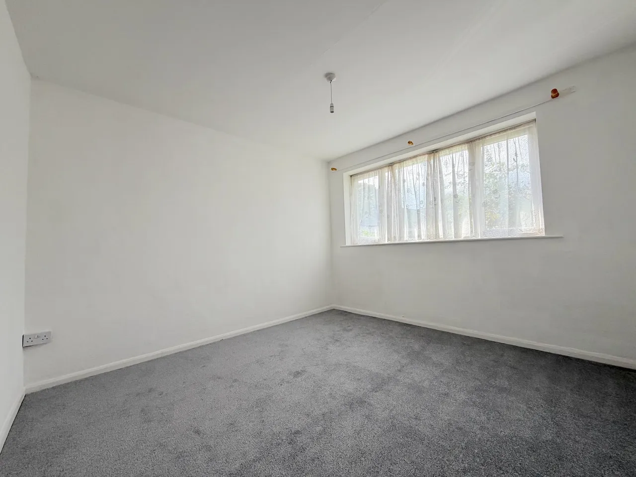 St Johns Road, Essington, WV11, photo 6