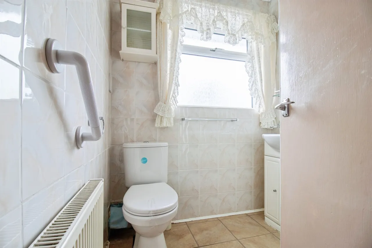 Brewster Close, Coventry, CV2, photo 7