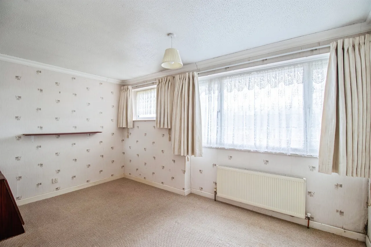 Brewster Close, Coventry, CV2, photo 9