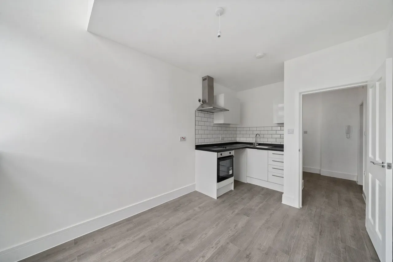 Railway Road, Leigh, WN7, photo 2