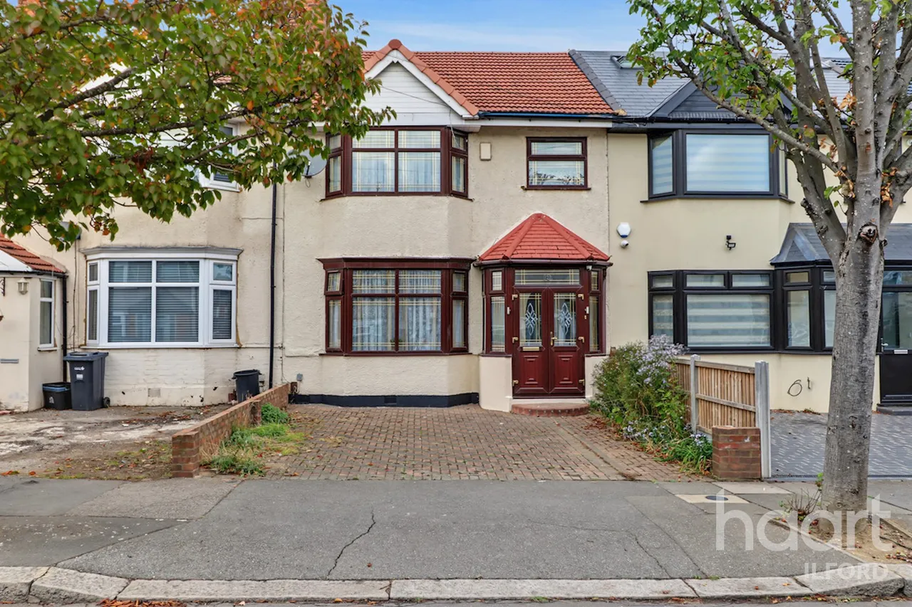 Clifton Road, Ilford, IG2, photo 16