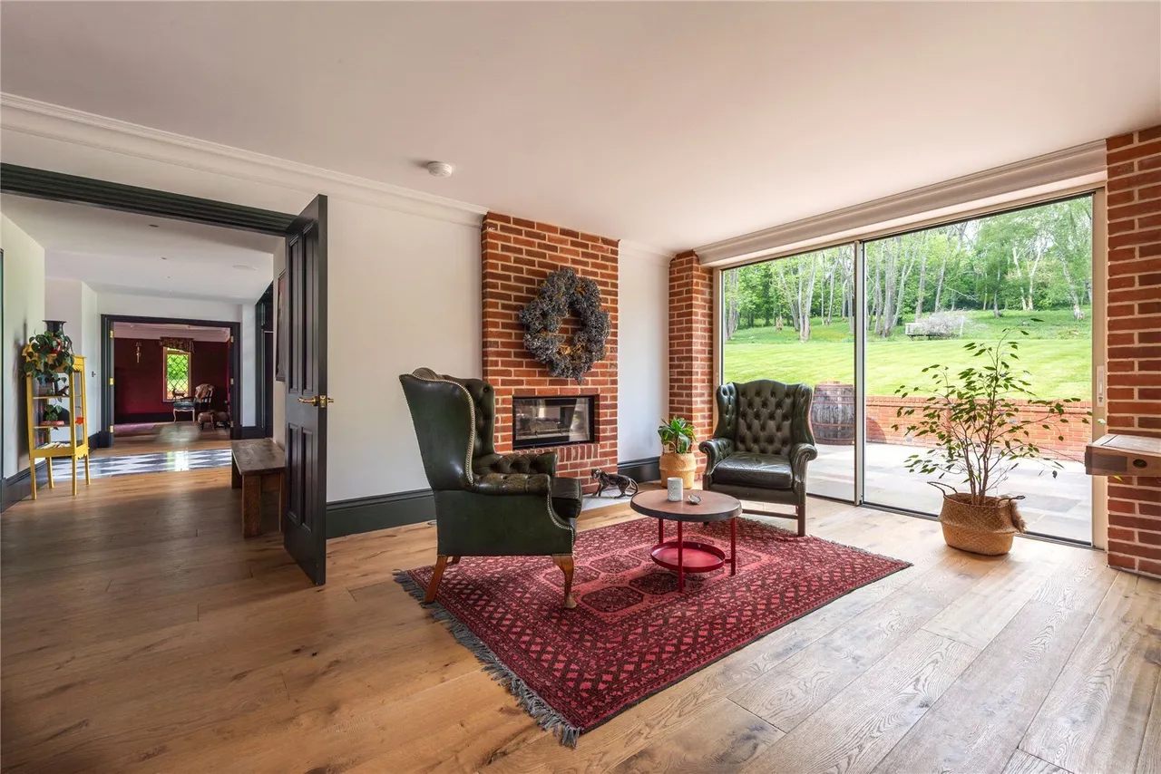 Beare Green Road, Beare Green, RH5, photo 8