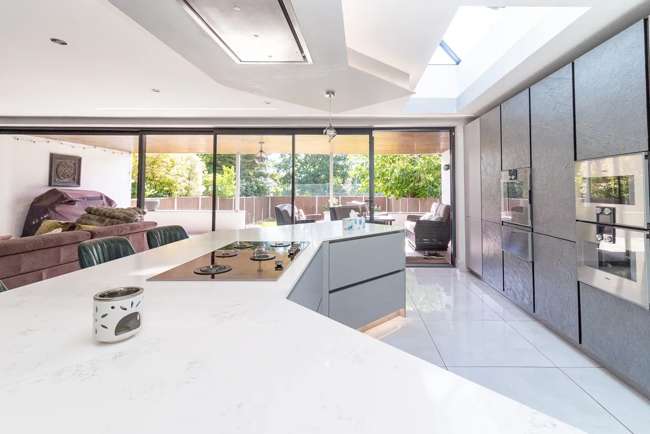 Broadfields Avenue, Edgware, HA8, photo 8