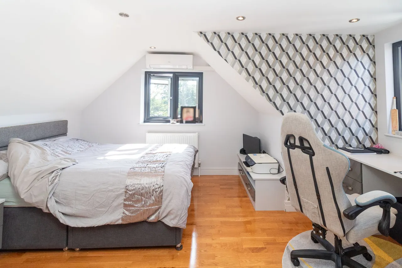 Broadfields Avenue, Edgware, HA8, photo 17