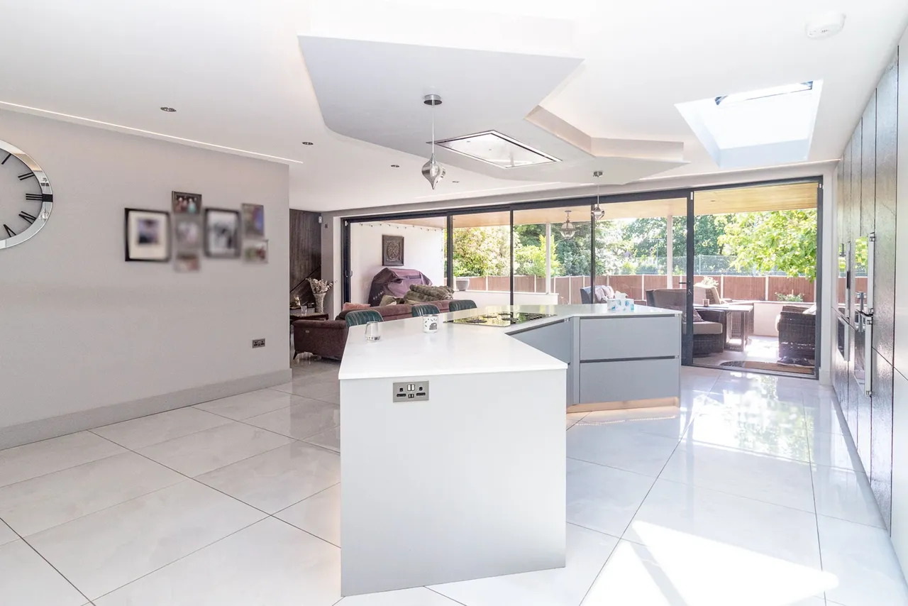Broadfields Avenue, Edgware, HA8, photo 7
