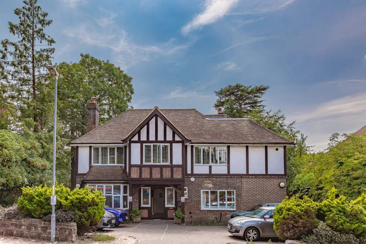4 bed house for sale — Culverden Park, Tunbridge Wells, Kent, TN4 9FB