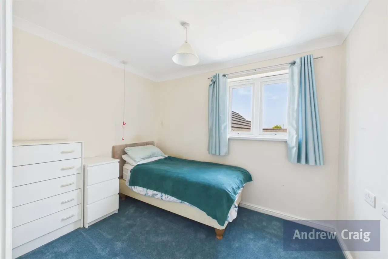 Beckenham Close, East Boldon, NE36, photo 8