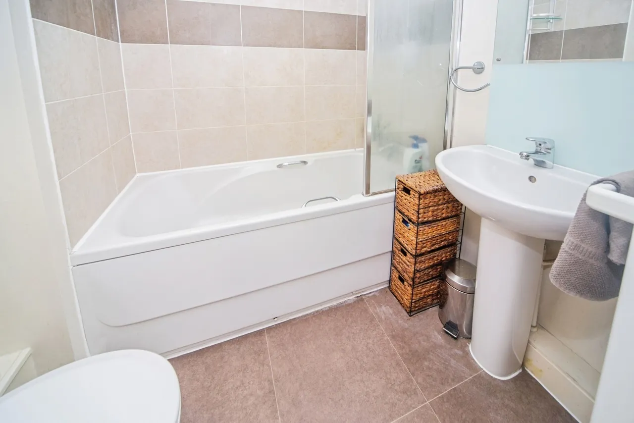 Archers Road, Southampton, SO15, photo 9