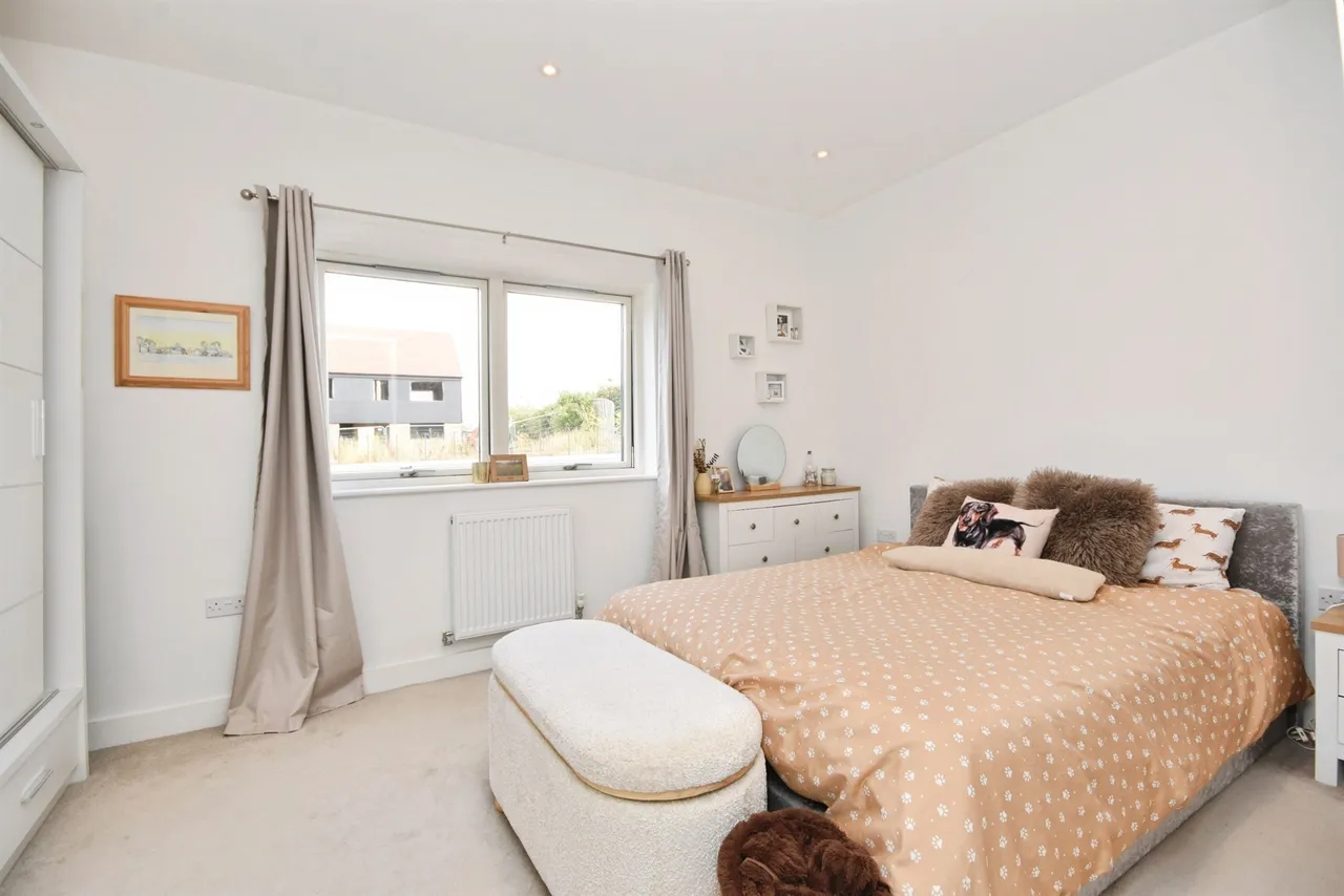 Ironbroom Crescent, Chelmsford Garden, CM3, photo 7