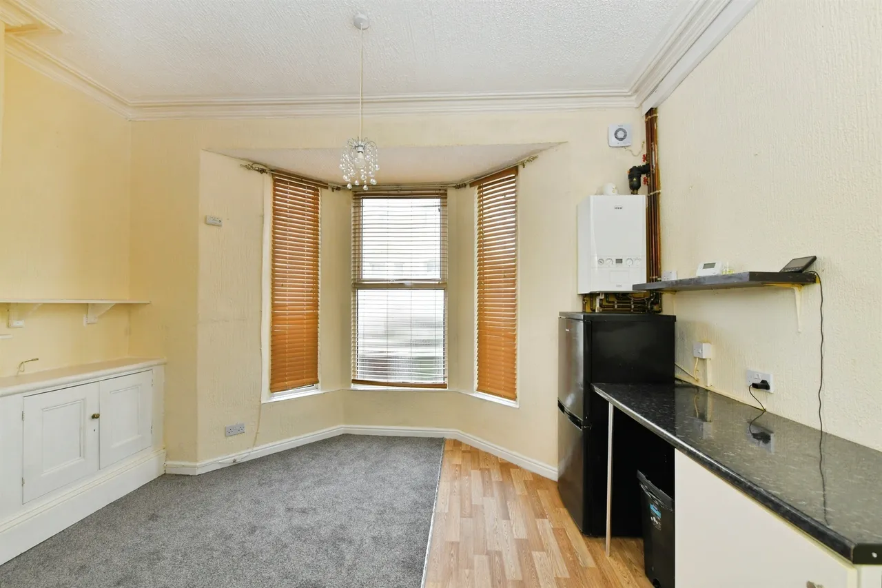Sydney Street, Plymouth, PL1, photo 5