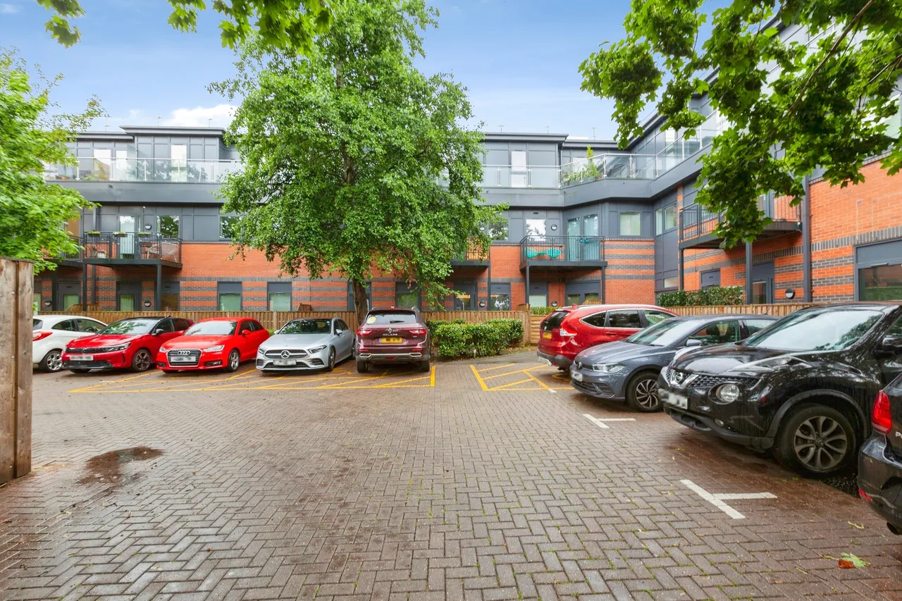 Clivemont Road, Maidenhead, SL6, photo 12