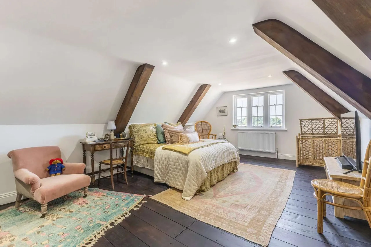 Hurn Court Lane, Hurn, BH23, photo 15