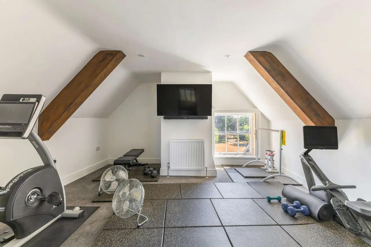 Hurn Court Lane, Hurn, BH23, photo 20