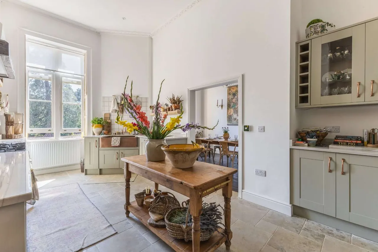 Hurn Court Lane, Hurn, BH23, photo 7