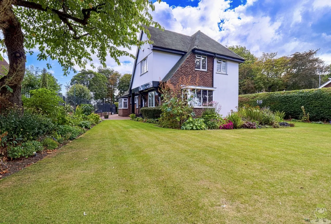 Lawn Drive, West Boldon, NE36, photo 2