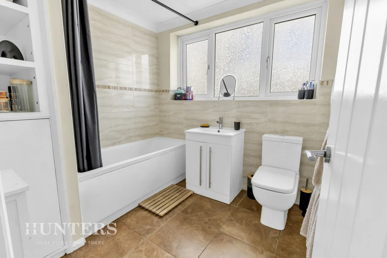 Bridge Bank Road, Smithy Bridge, OL15, photo 21