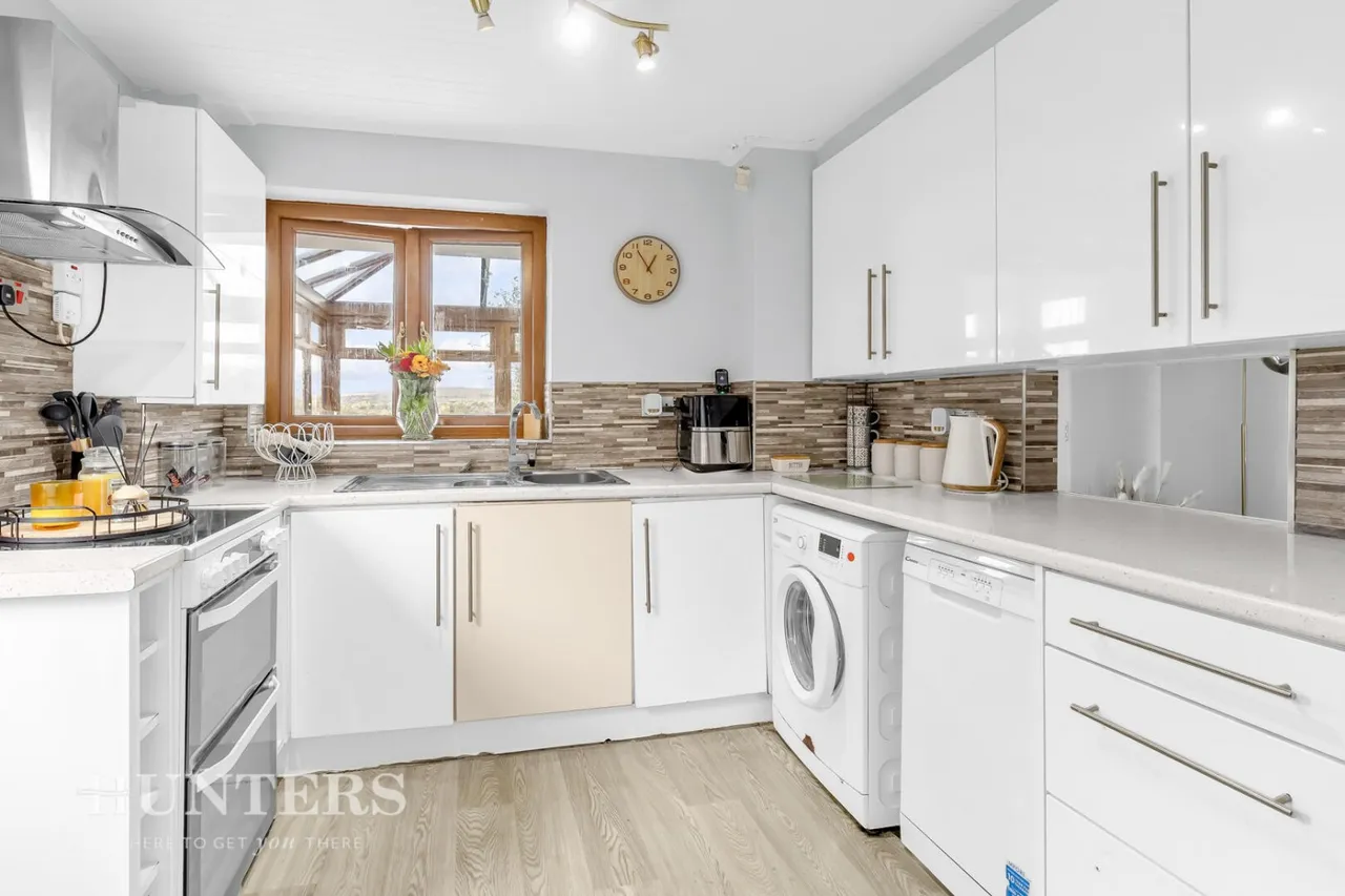 Bridge Bank Road, Smithy Bridge, OL15, photo 11