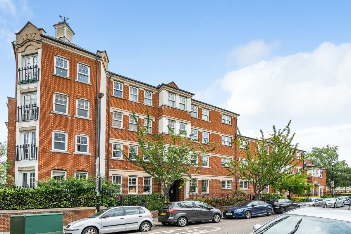 Bromley Road, Catford, London, SE6, photo 3