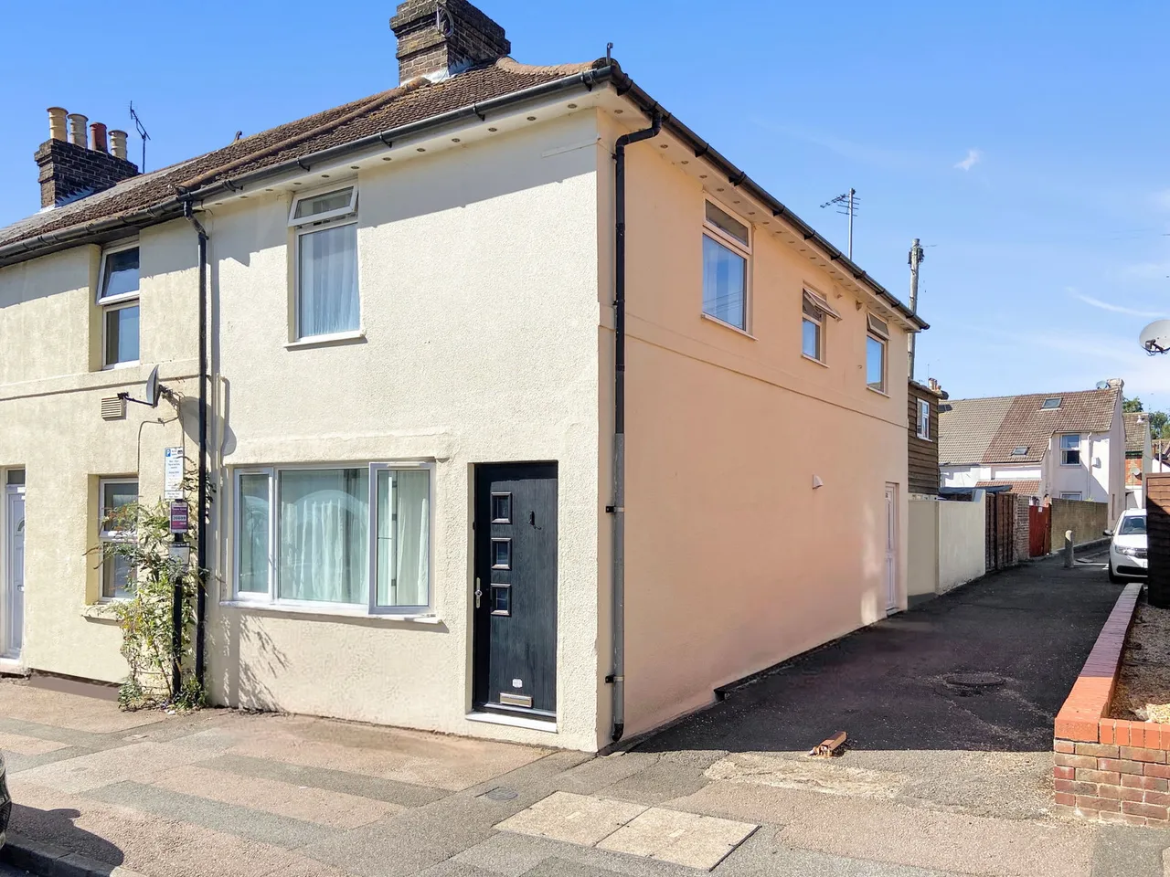 2 bed flat for sale, Apsley Street, Ashford, TN23