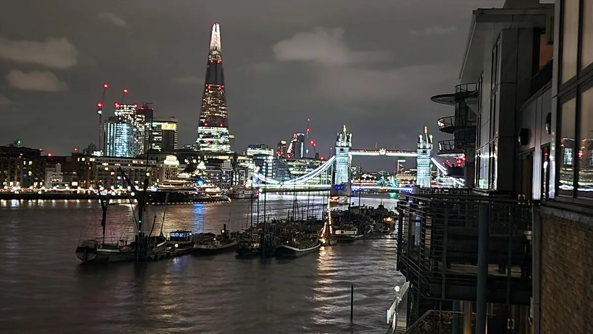 3 bed flat for sale, Wapping High Street, London, E1W