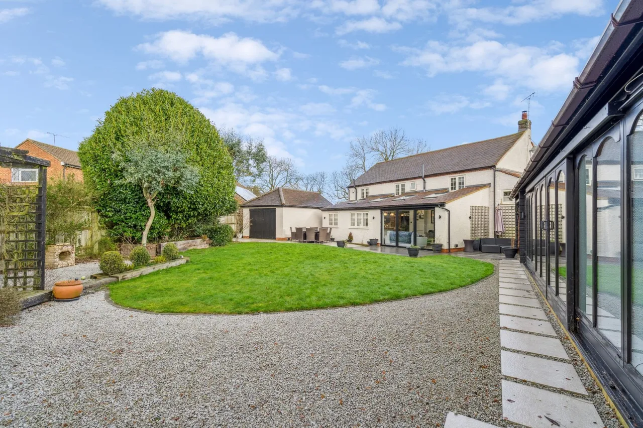 5 bed house for sale, Cockpit Road, Great Kingshill, HP15