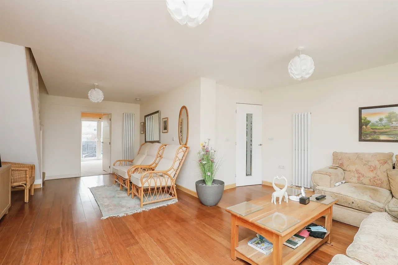 Drayton Wood Road, Hellesdon, NORWICH, photo 5
